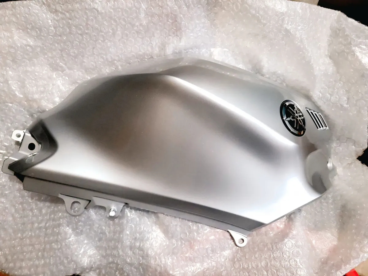 Tank Cover R15M BS6 Silver Single Pcs  Right Side
