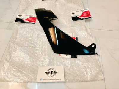 Panel 3/4 Glossy Black R15V3  ( 2pcs set )_img_3