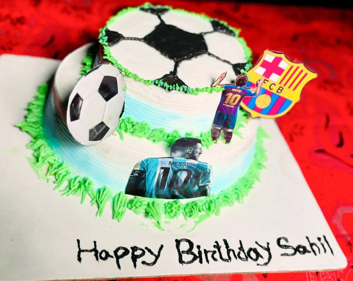 football theme cake 2 pound