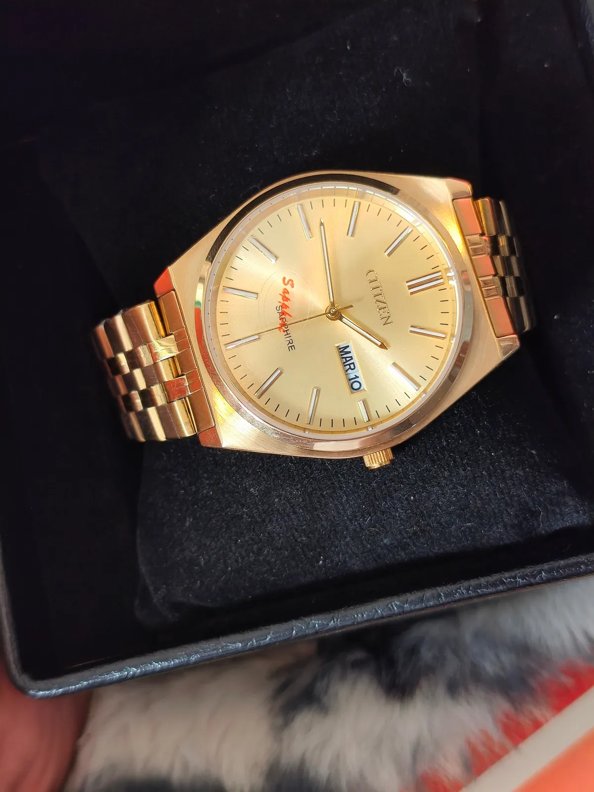 Citizen 8187 colour Gold