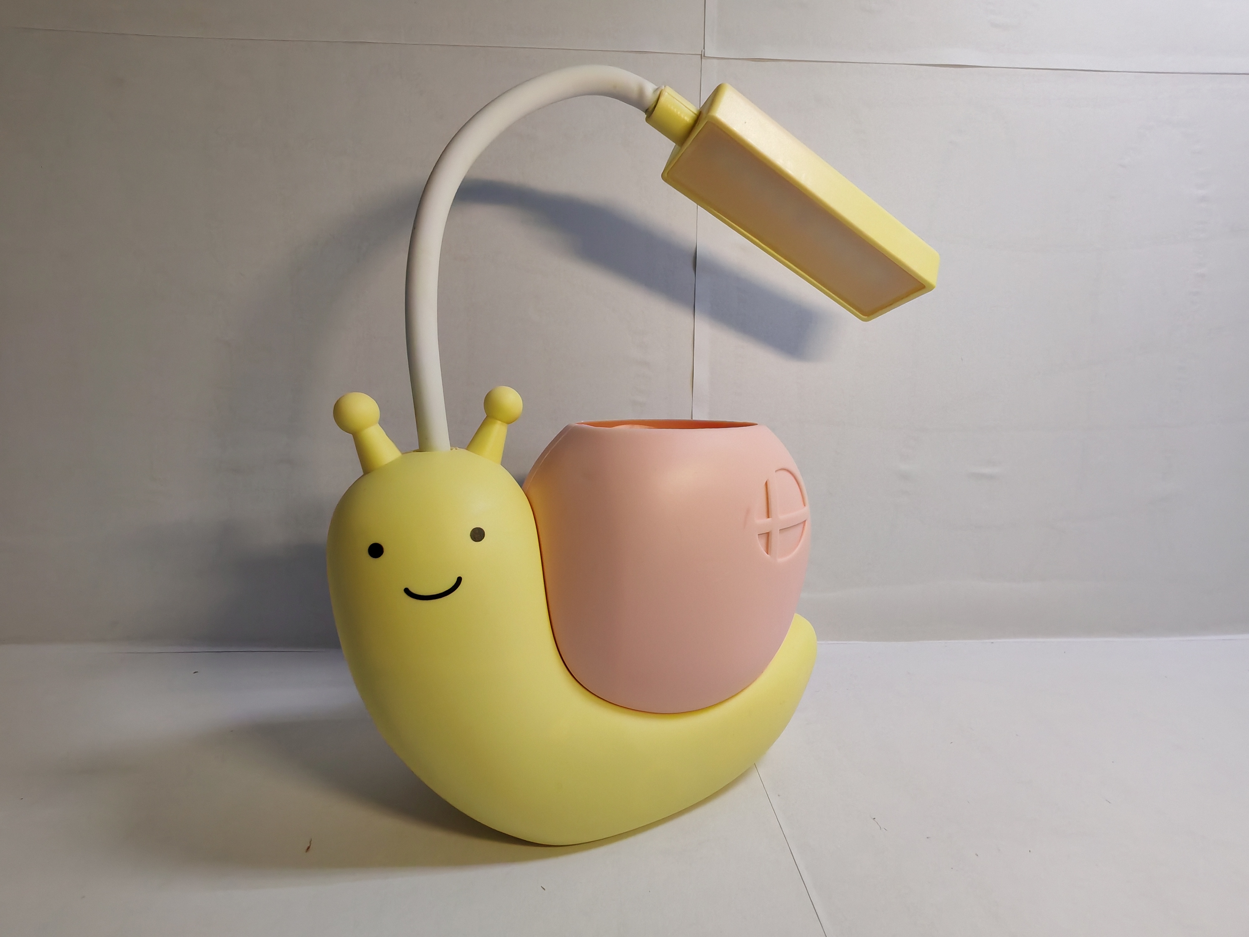 Cute Snail Pen Holder LED Lamp | Rechargeable Desk Lamp | Warm Light | Voltnest BD_img_1