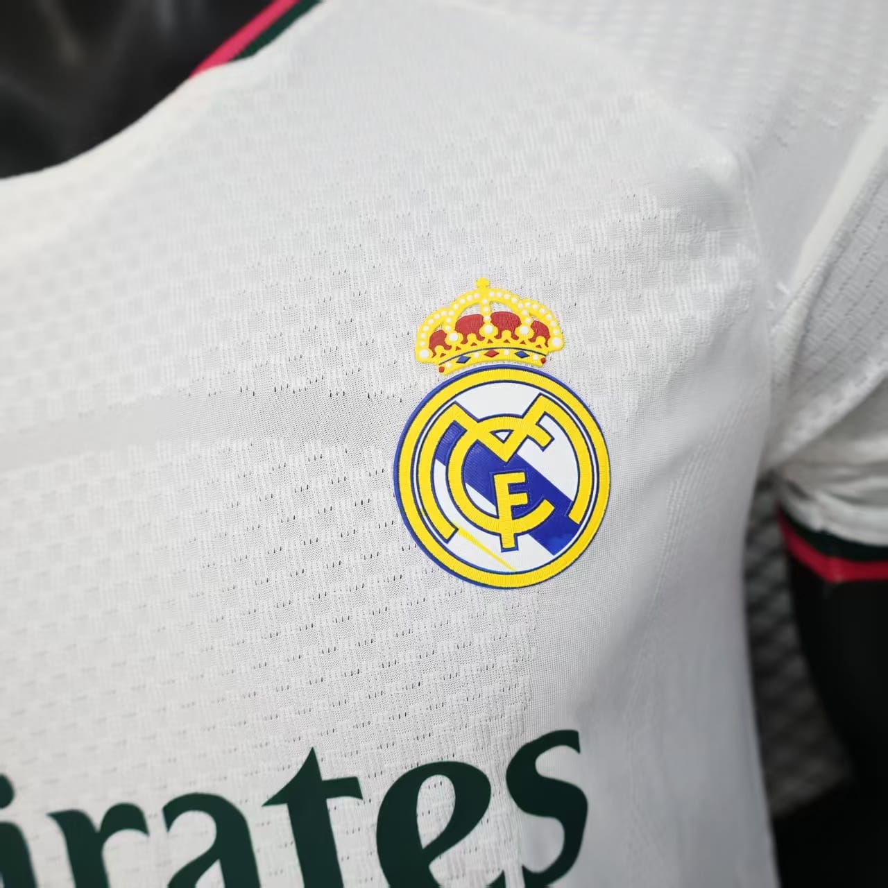 REAL MADRID HOME_img_3