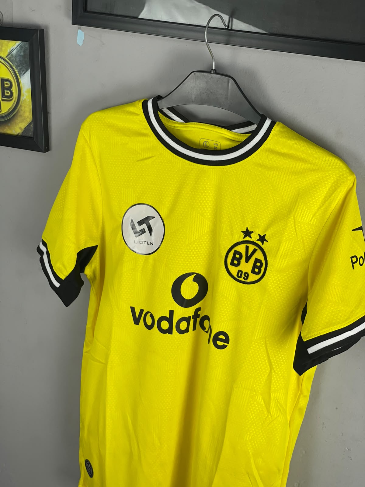 Borussia Dortmund Home_img_1