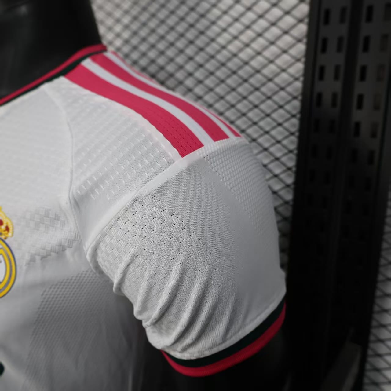 REAL MADRID HOME_img_6