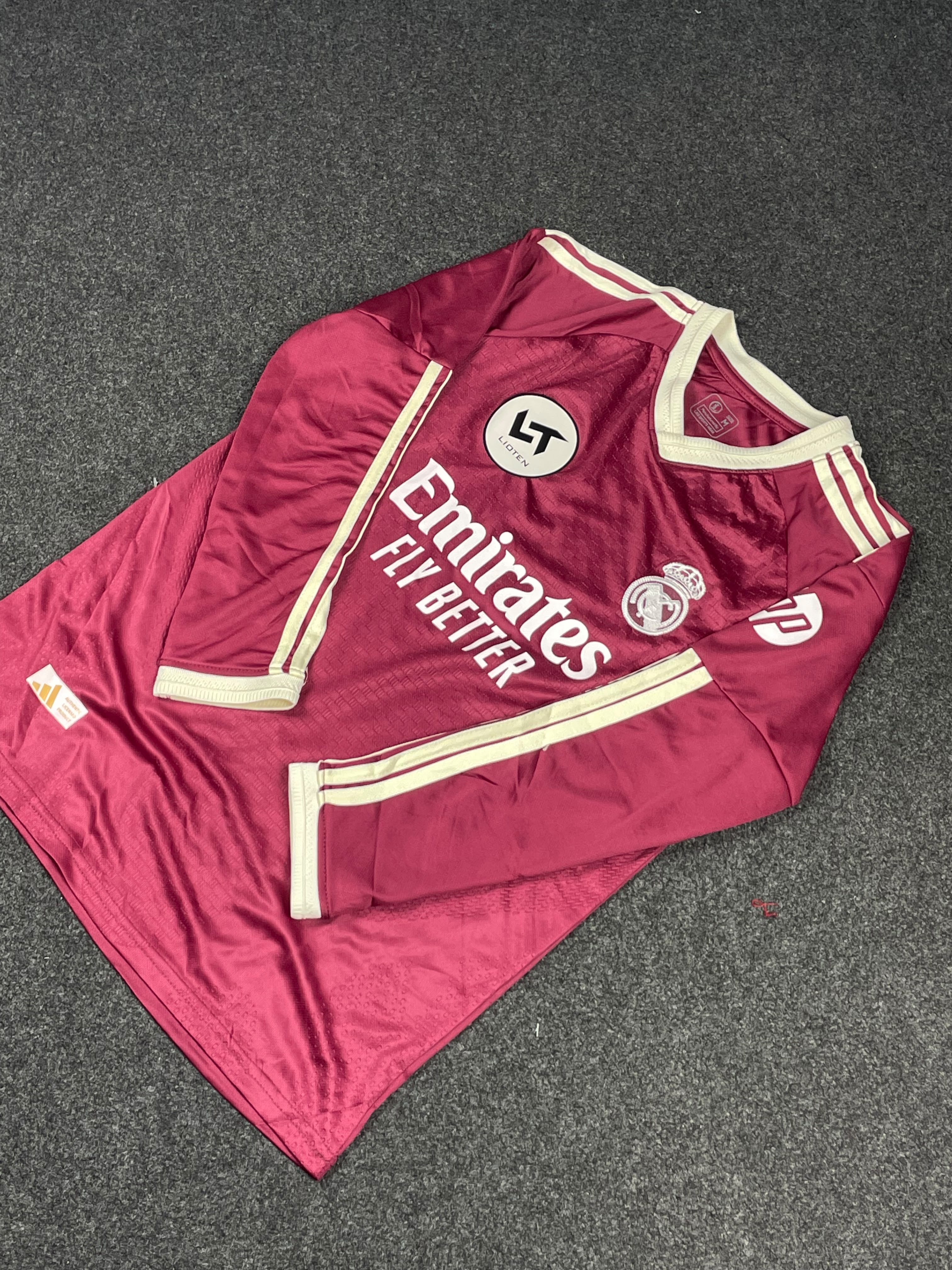 Real Madrid 3rd Kit Full Sleeve_img_1