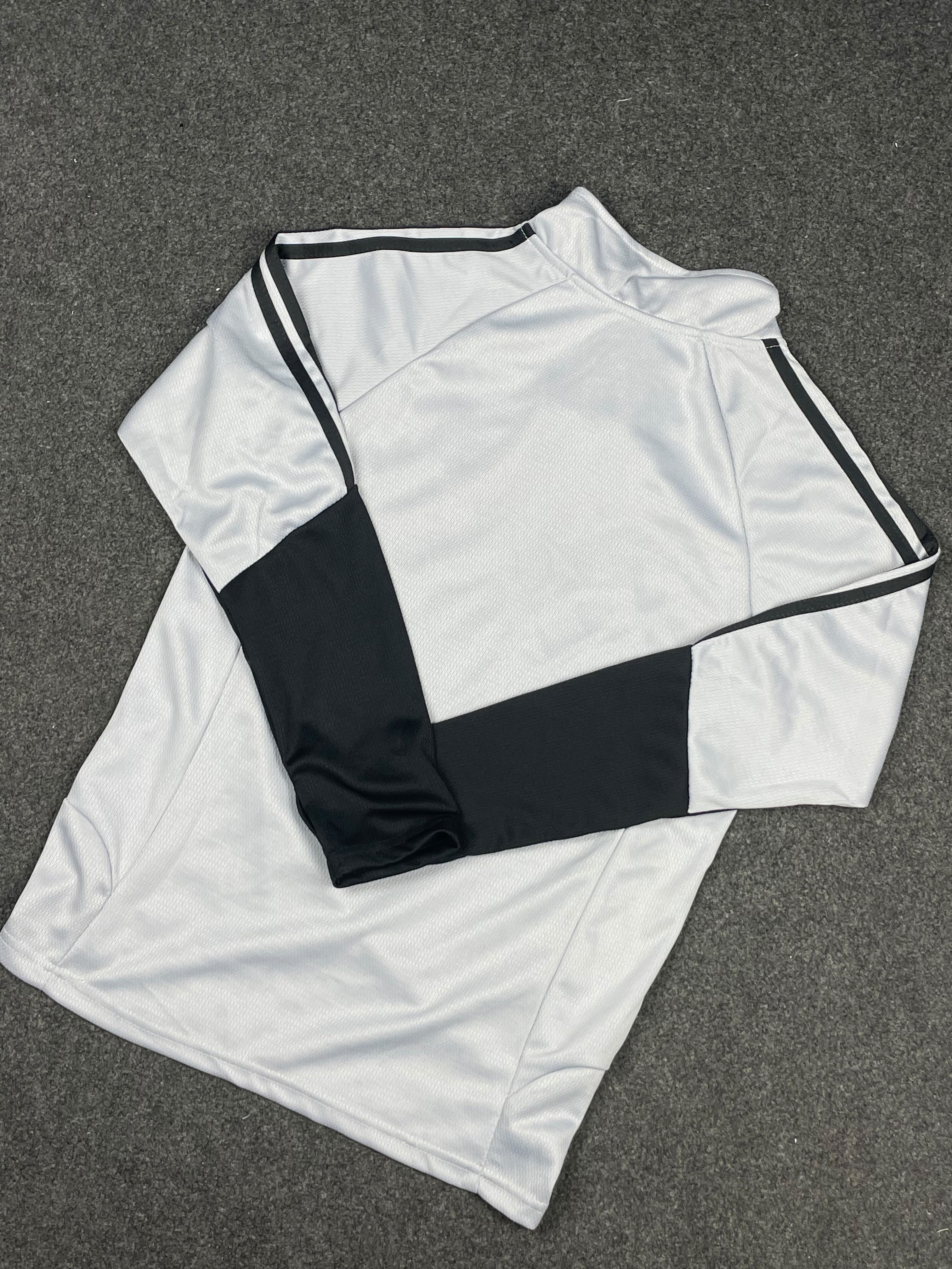 Liverpool Silver Sweatshirt_img_3