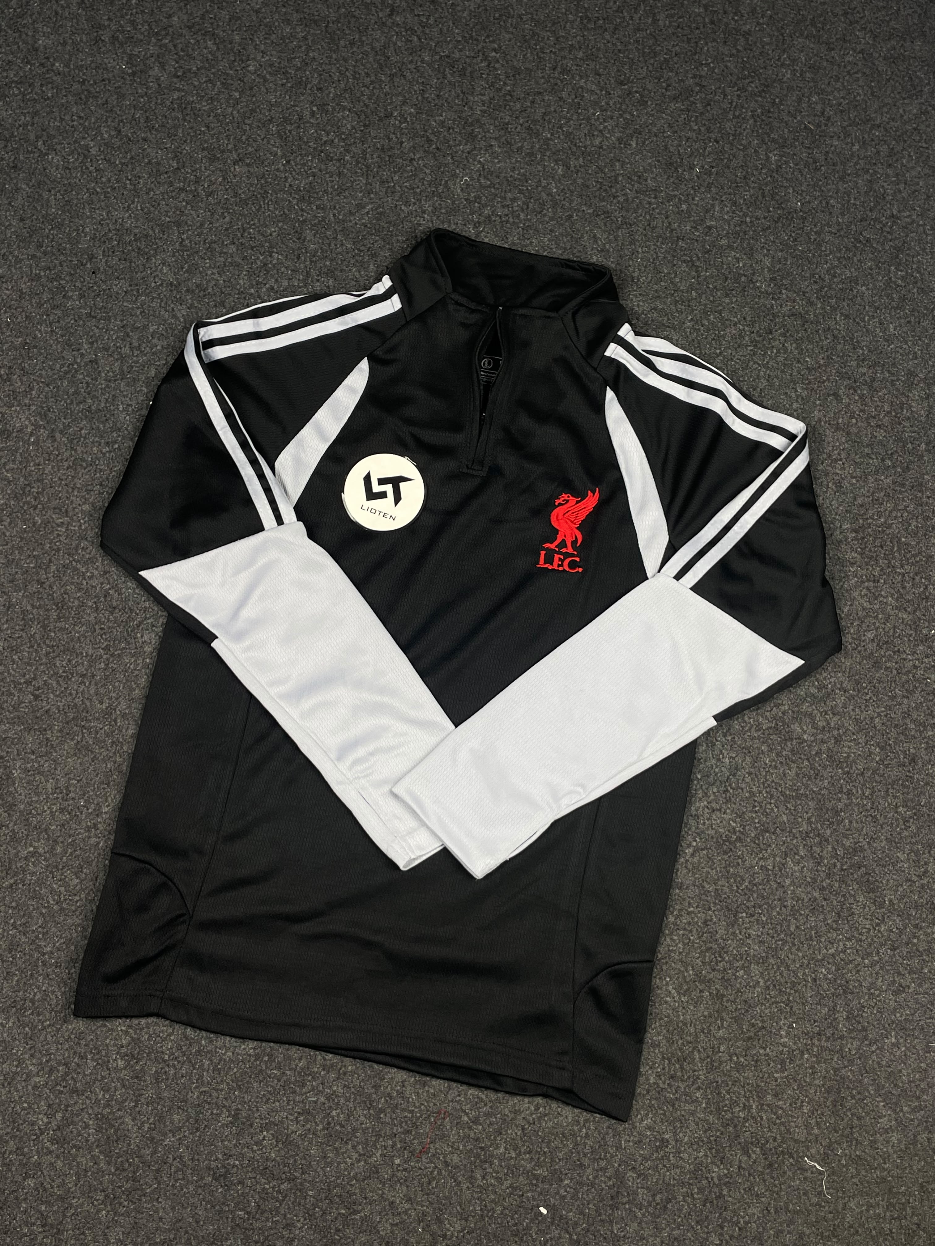 Liverpool Black Sweatshirt