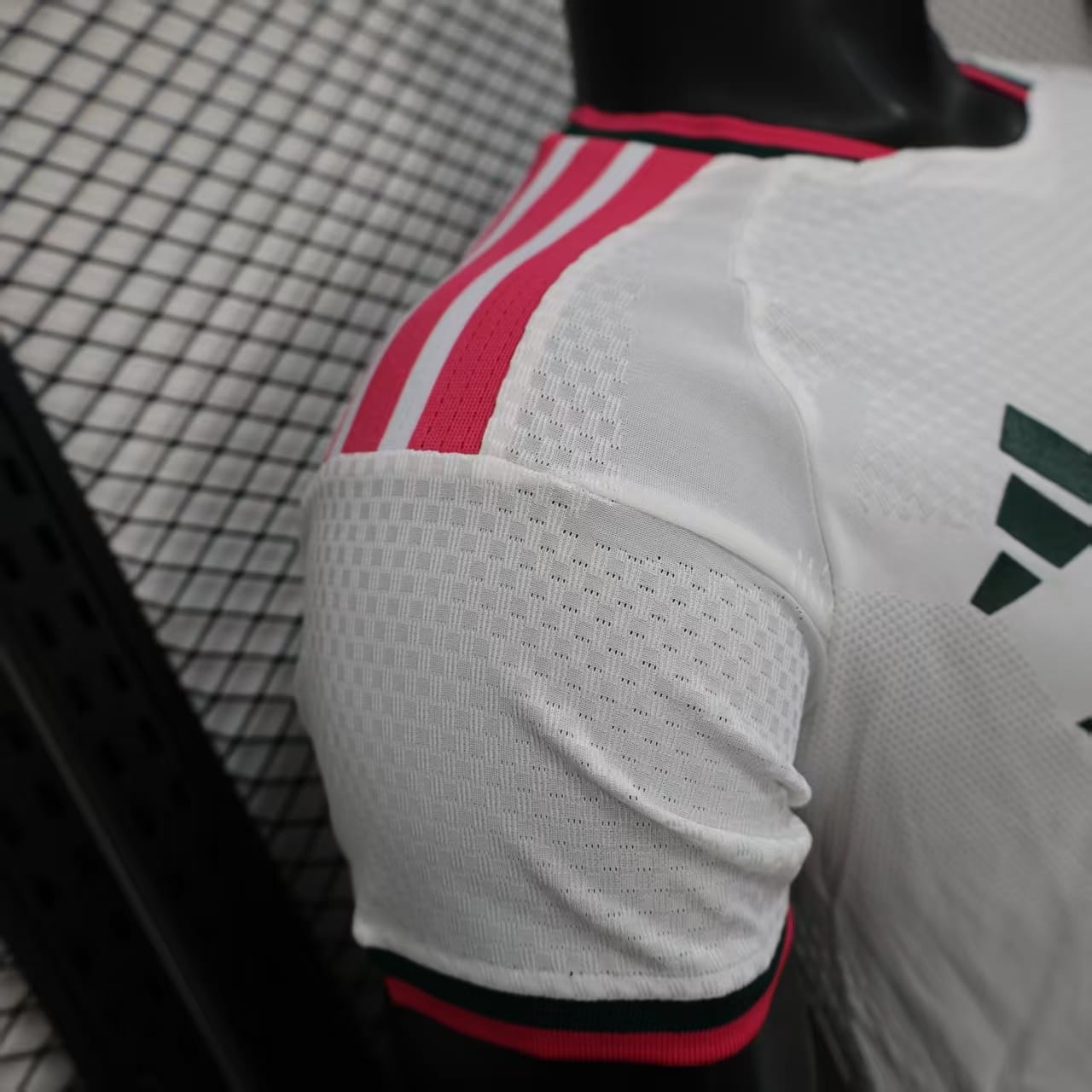 REAL MADRID HOME_img_5