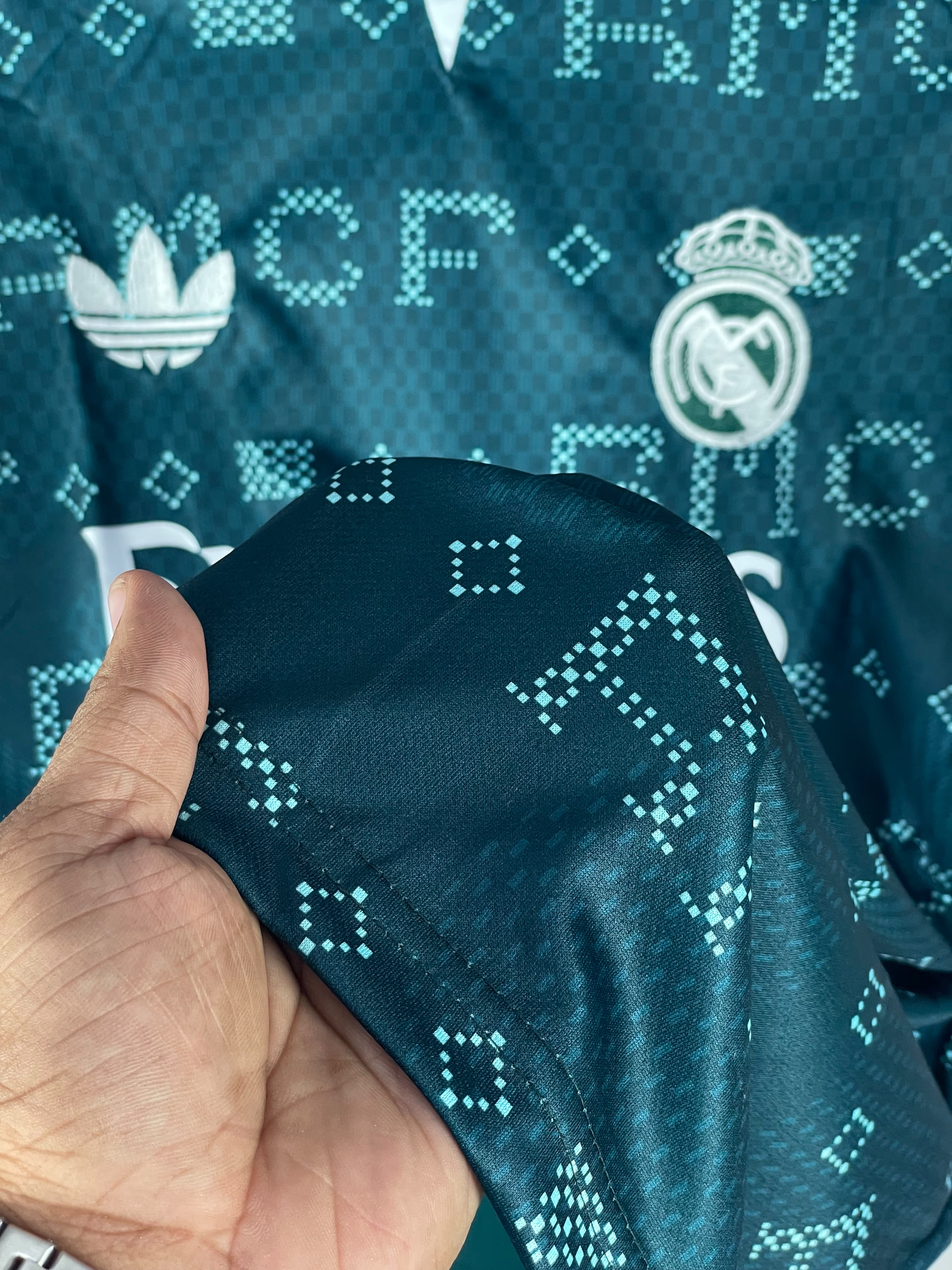 Real Madrid Away_img_3