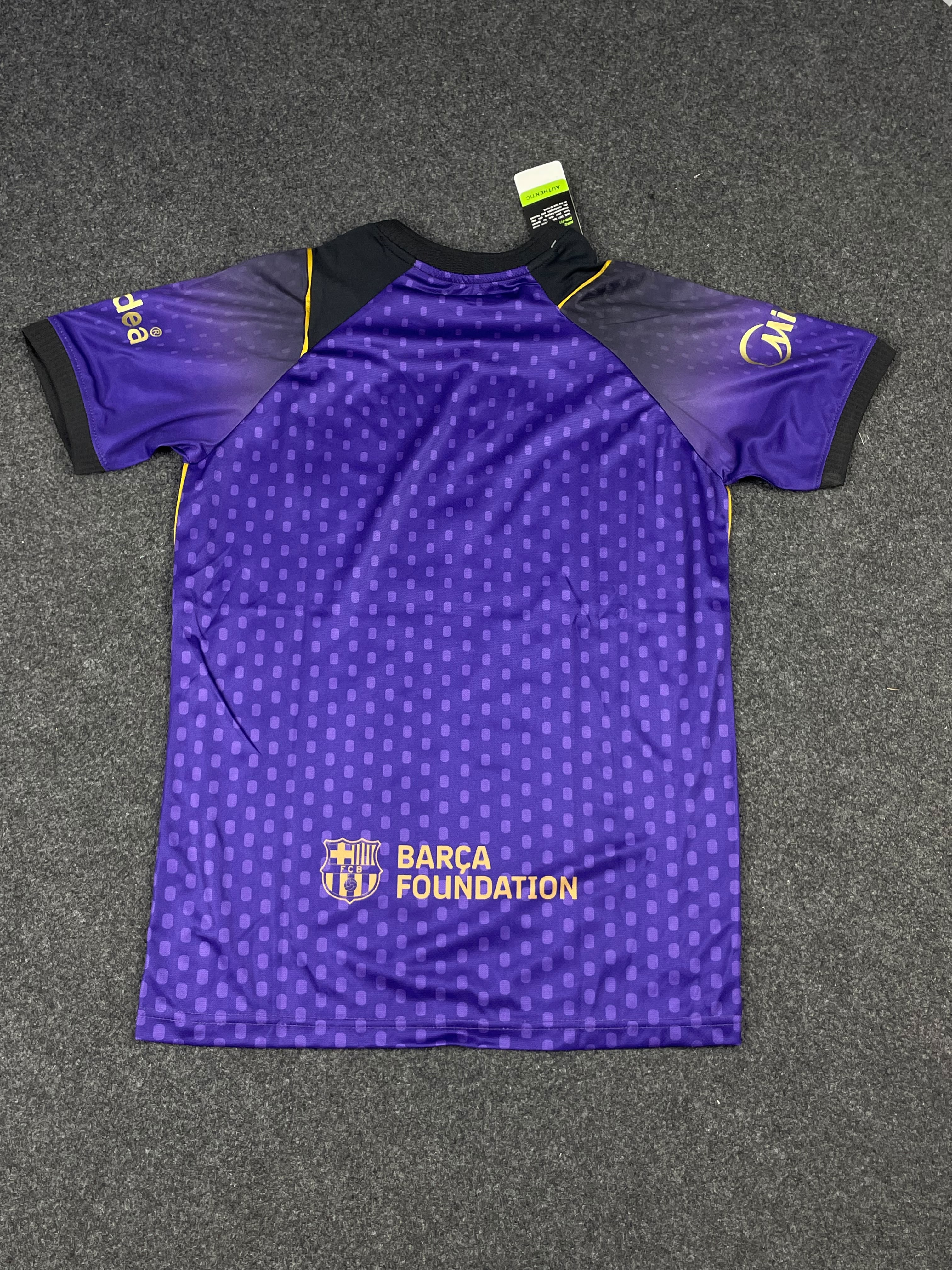 Barcelona Away Master Copy_img_3