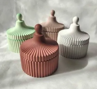 gypsum carousel jar with Lid_img_0