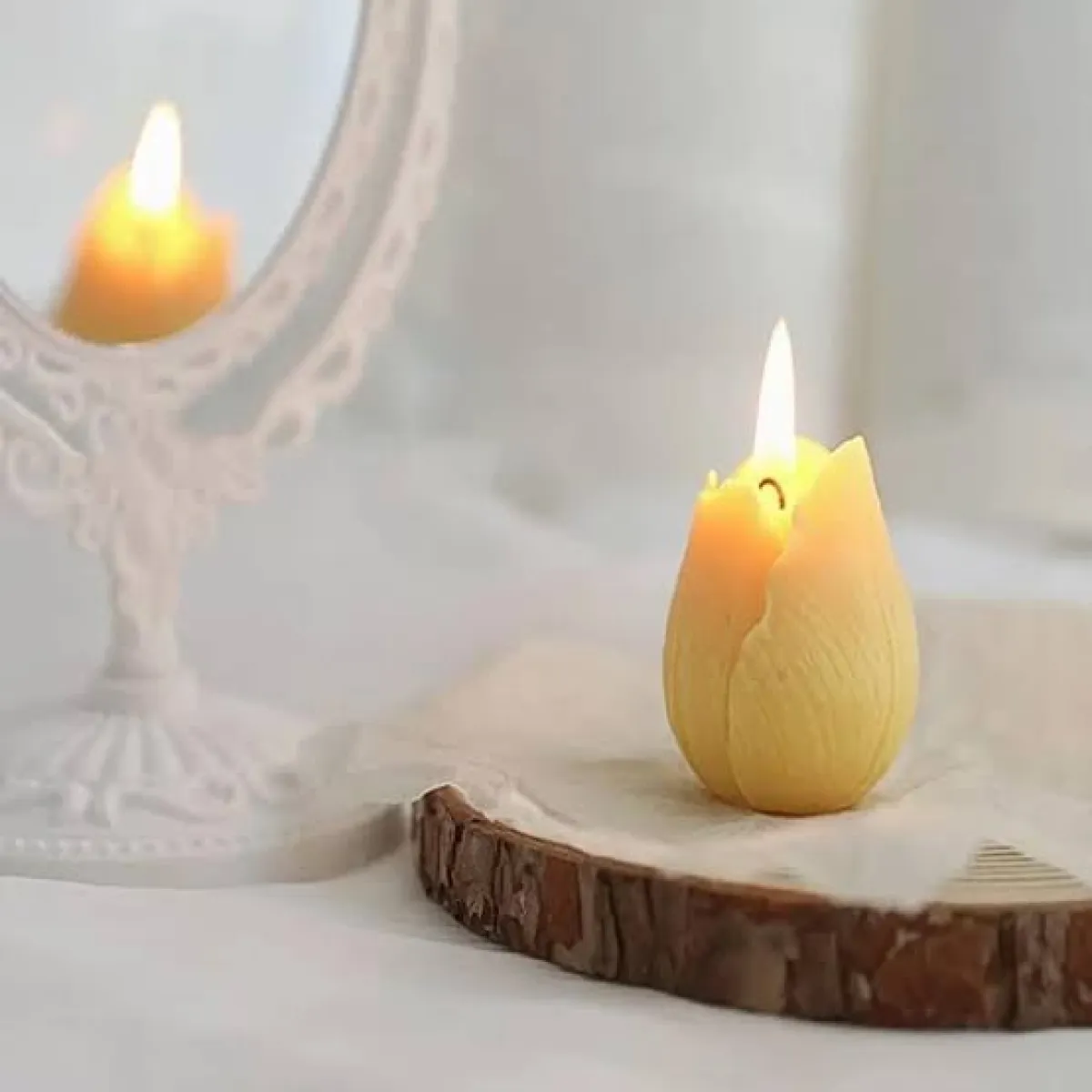 Tulip 🌷 candle