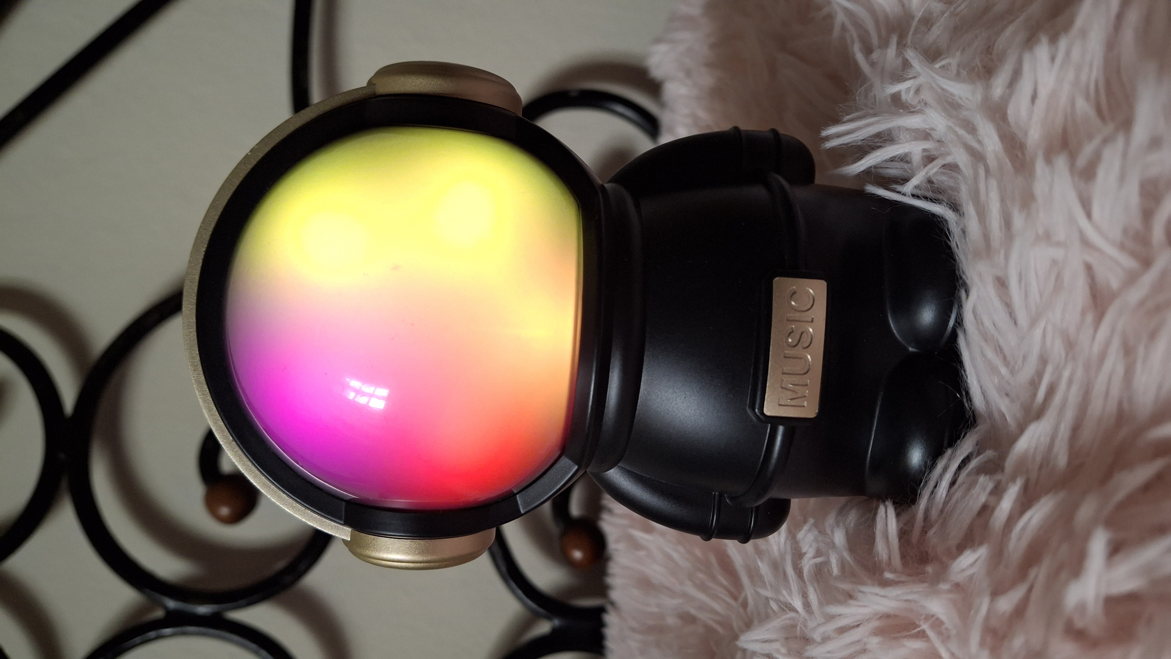 X-808 portable Bluetooth speaker_img_3