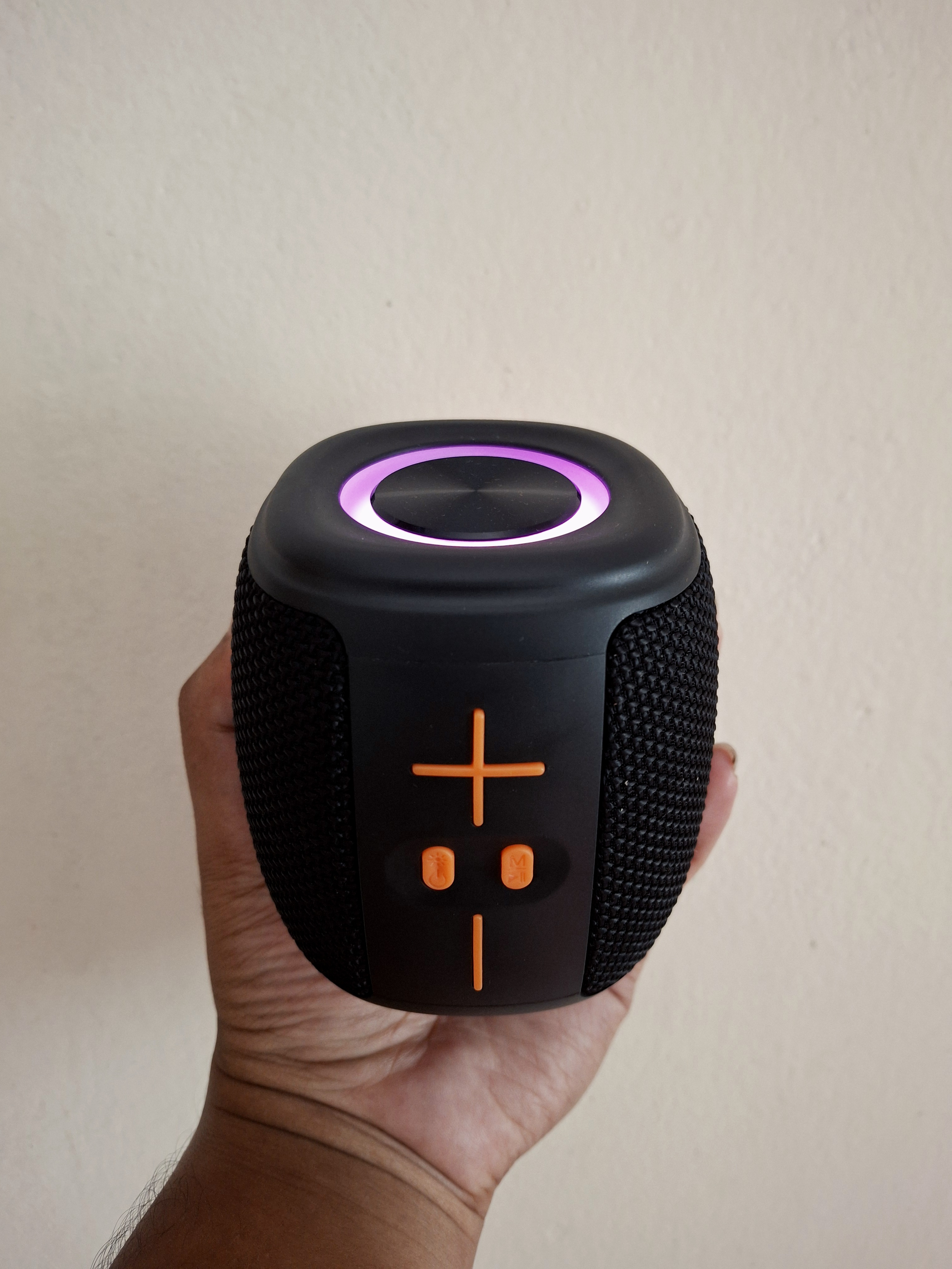 BOOM s883 portable Bluetooth speaker_img_3