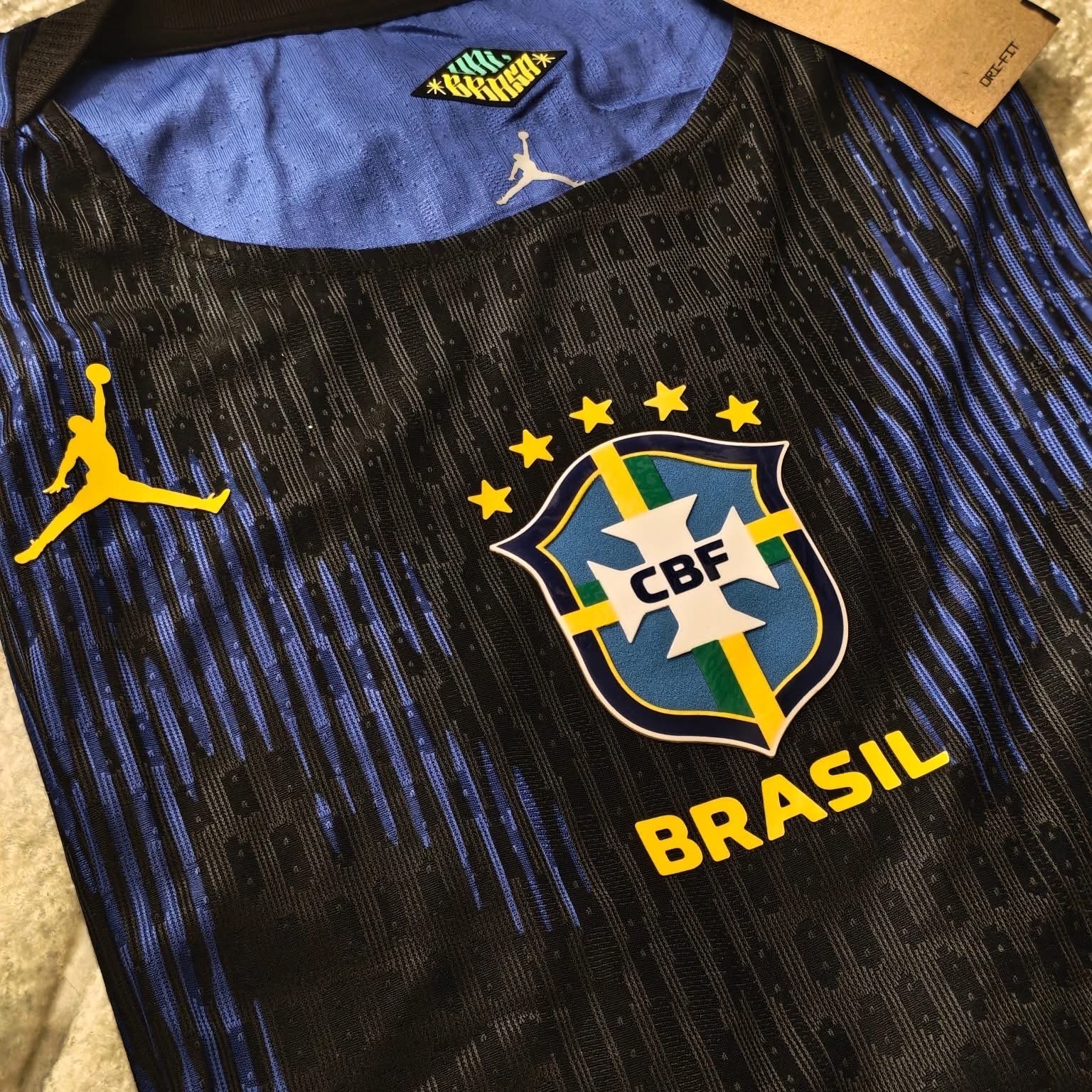 Brazil Away Jersey (Orginal)_img_3