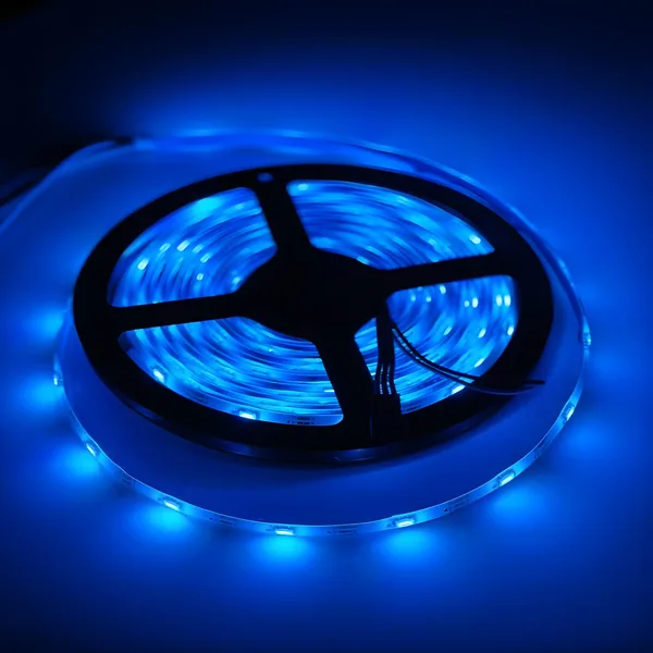 SL50W Waterproof 5 Meter RGB Strip Light with App and Remote Control (Music Sync)
