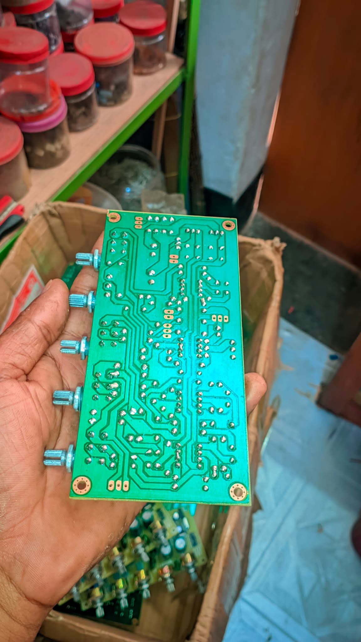 2.1 + Stereo Tone Control Circuit Board (V.1)_img_1