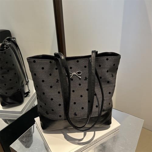 Amelie Polka Dot Bow Tote image 4