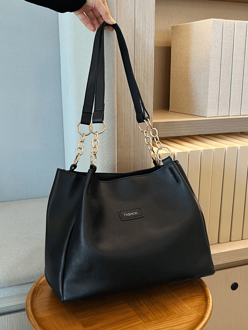 Elodie Chain-Detail Shopper Tote image 2