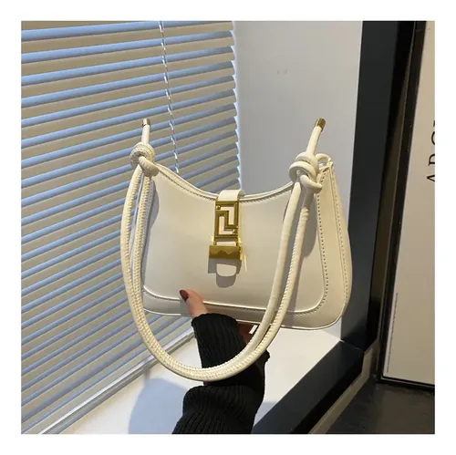 Livia Geometric Clasp Shoulder Bag image 4
