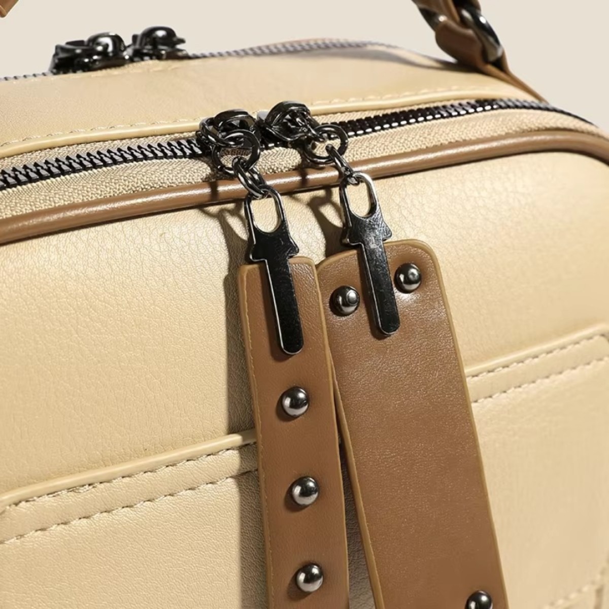 Arielle Multi-Pocket Handbag image 2