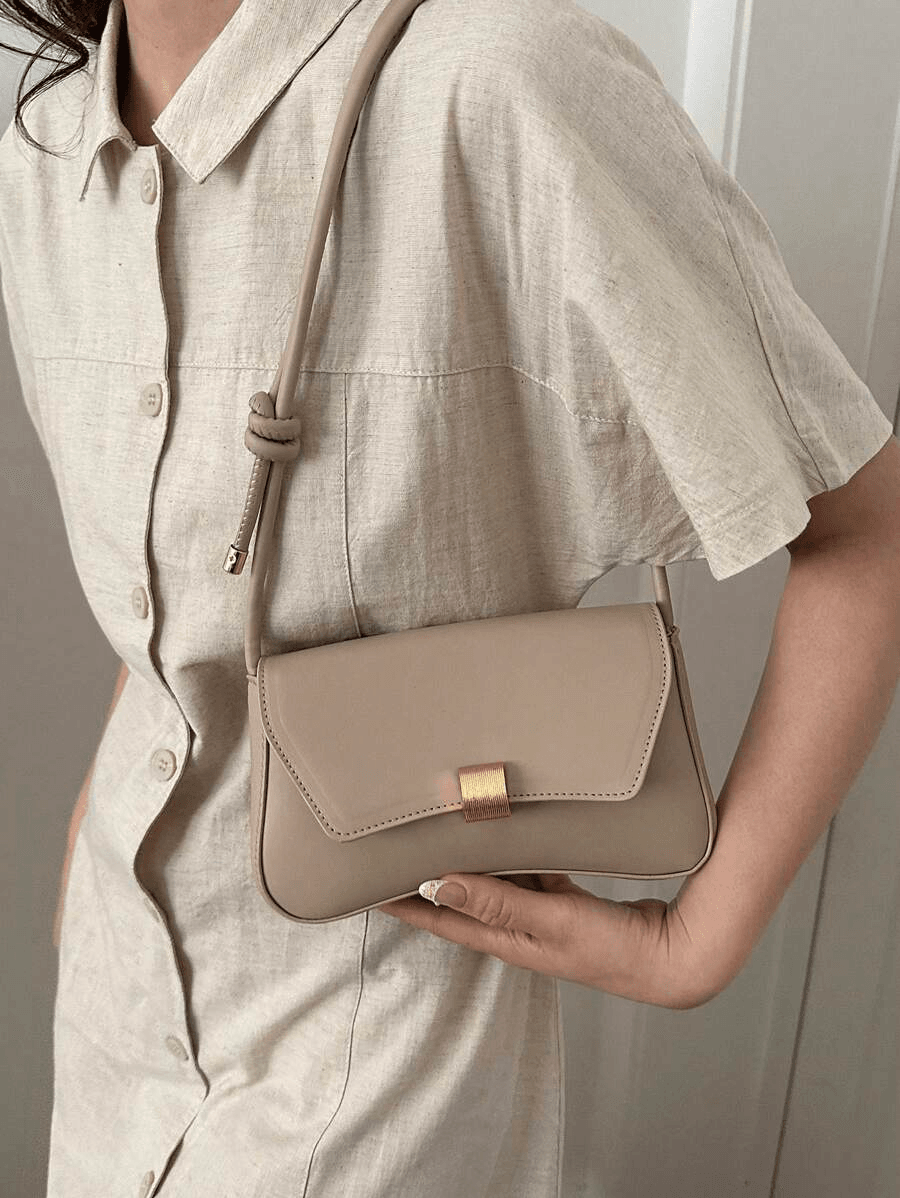 Elara Flap Shoulder Bag image 2