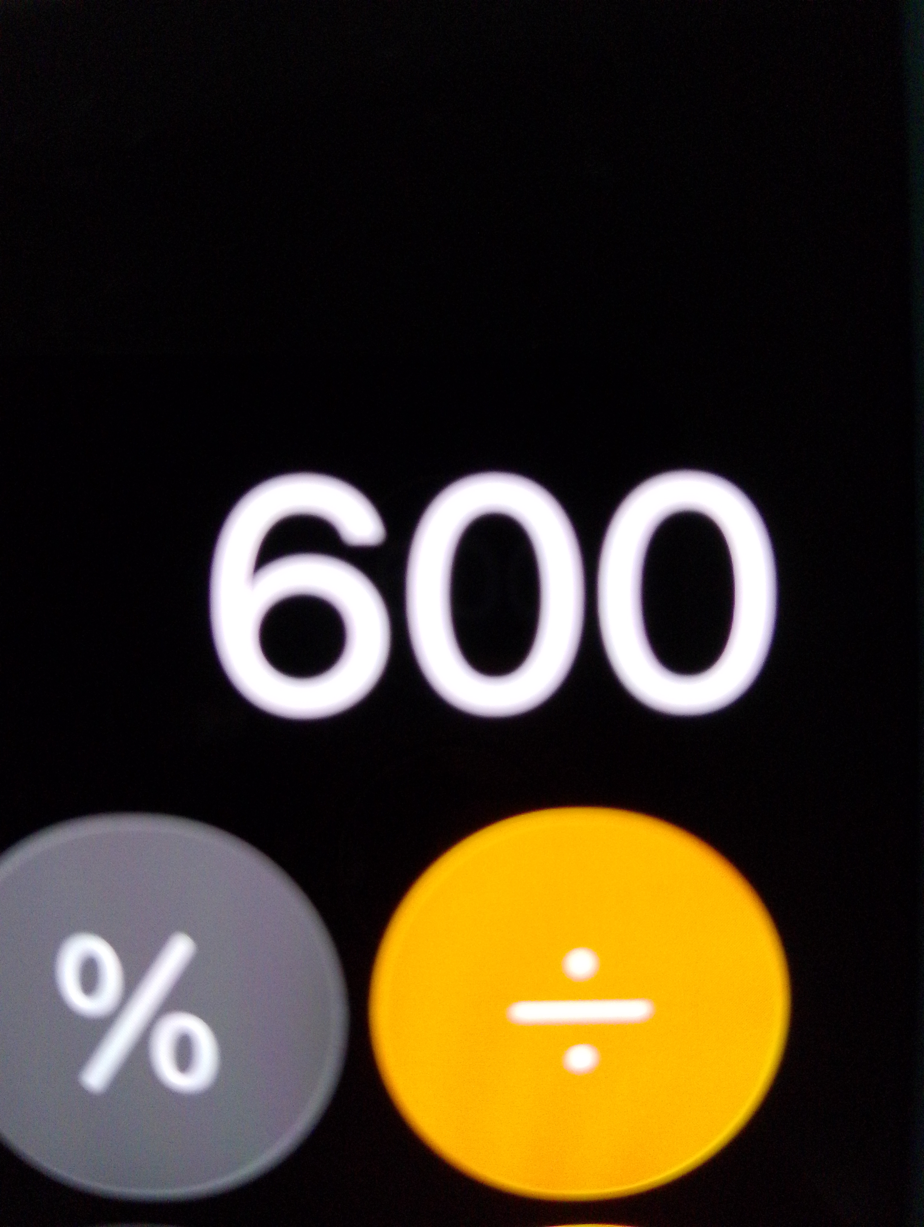 600