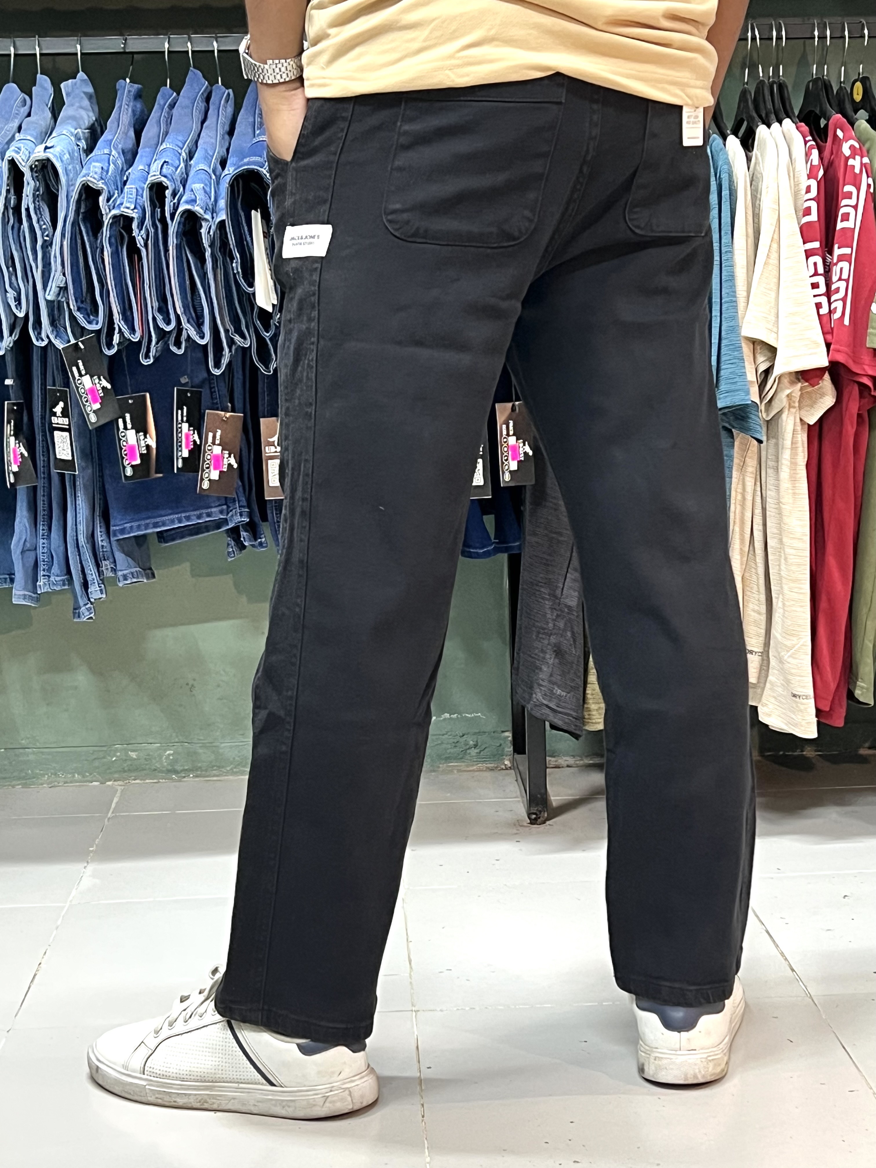Solid Black_img_3