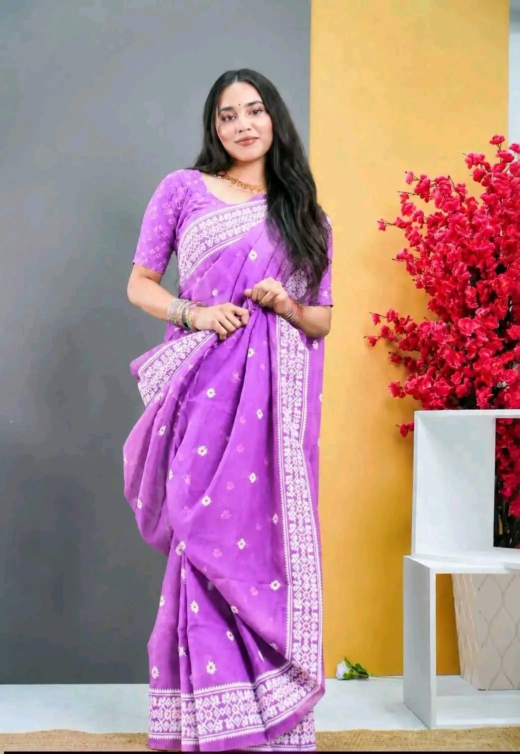 Half Silk Screen Print Saree_img_4