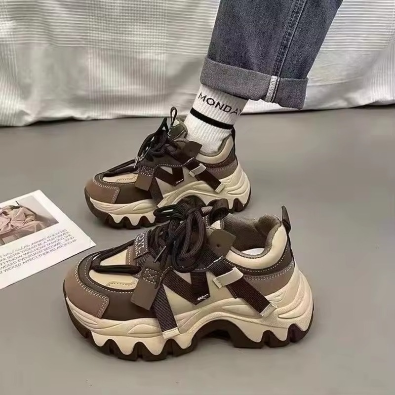 New Arrival Women Lace-up Casual Sneakers