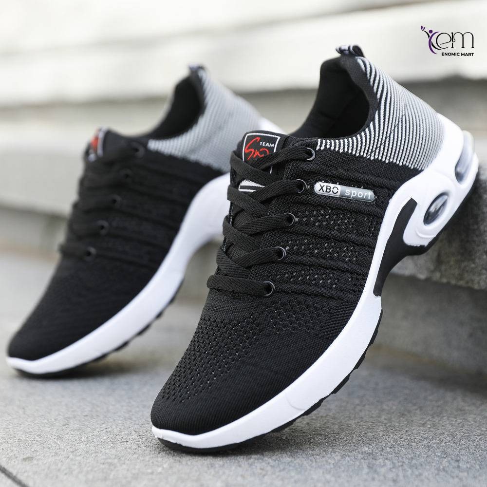 New Men's Lightweight Breathable Lace-Up Running Sneakers