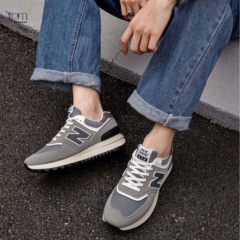Men's classic and versatile New Balance sneakers thumbnail 3