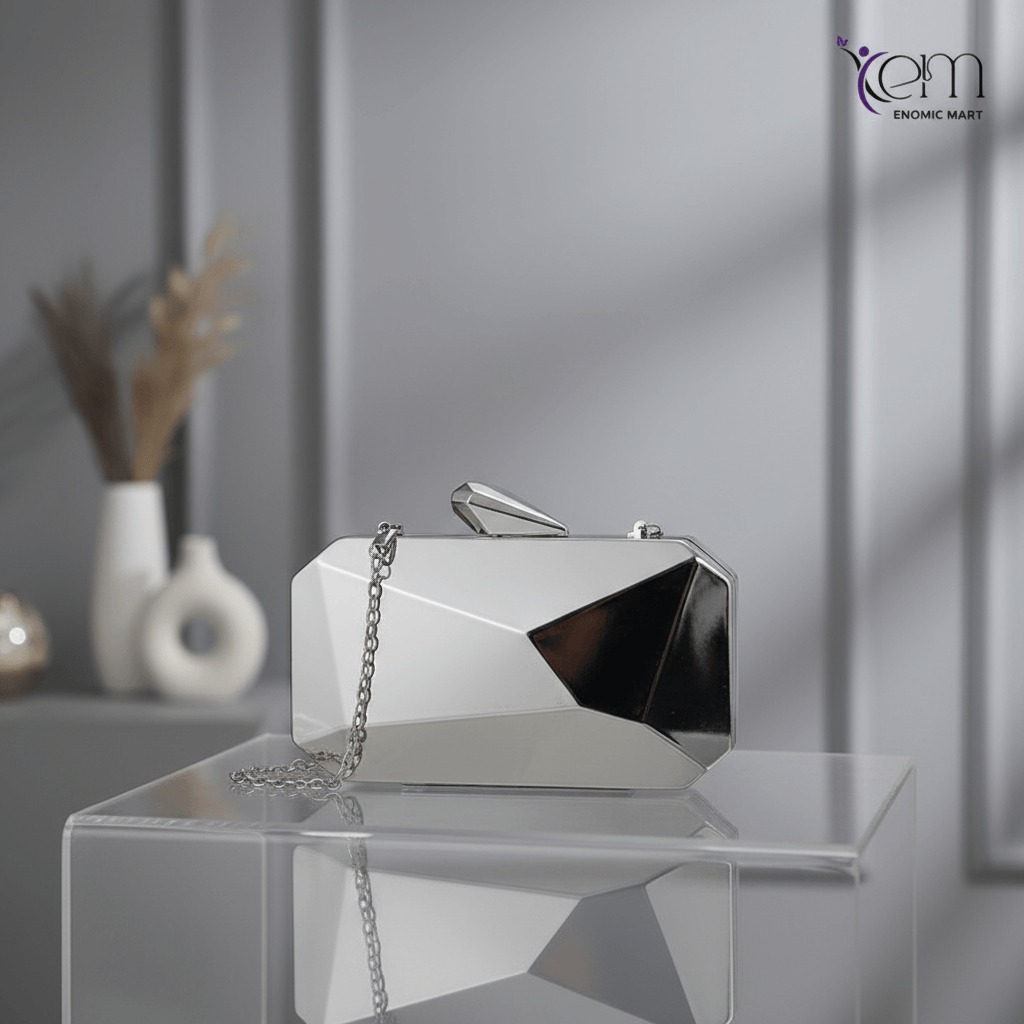 Women Lattice Pattern Metal Handbag