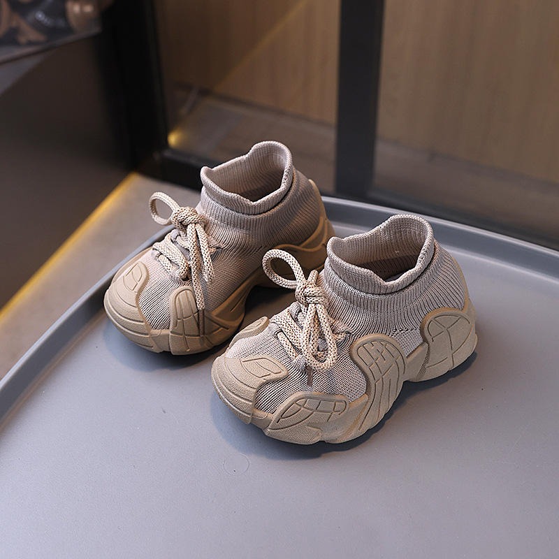 Lightweight Kids Soft Bottom Walking Running Shoes Sneakers thumbnail 4