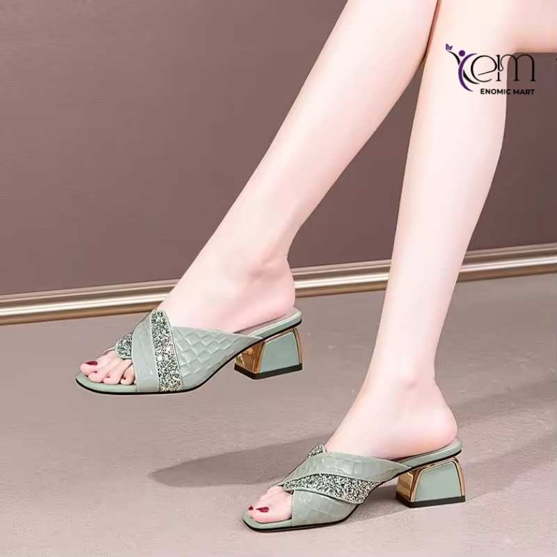 Women's Fashionable Large Size Mid-Heeled Slippers thumbnail 2