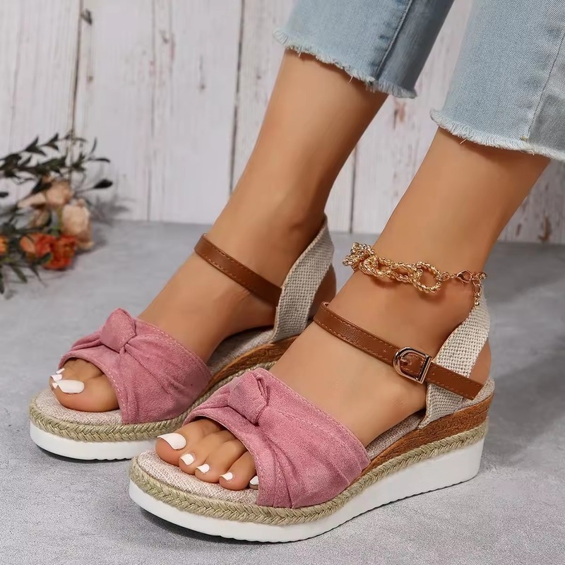 Slope Heel Women's Sandals thumbnail 3