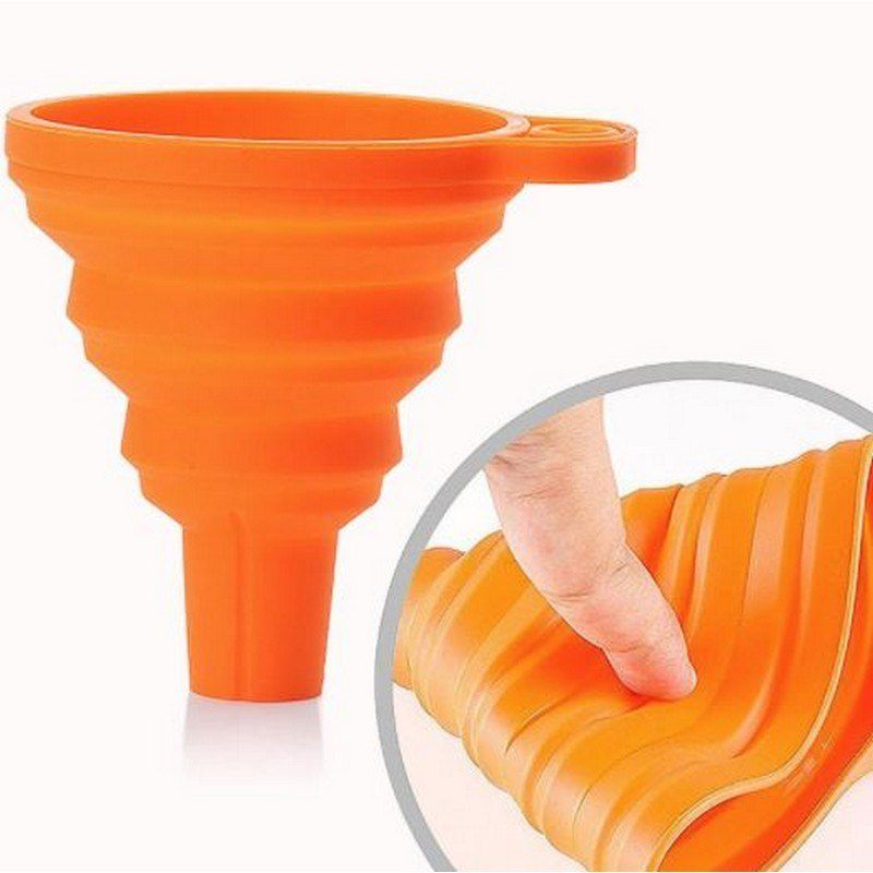 Foldable Silicone Funnel – Heat Resistant Kitchen Liquid Transfer Tool thumbnail 3