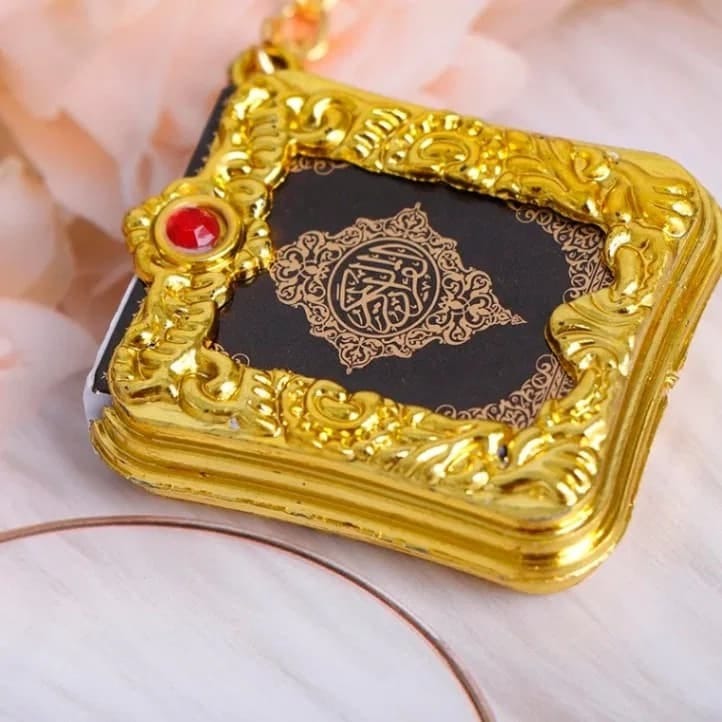 Mini Quran Sharif Keychain – Complete 30 Juz Pocket-Sized Keyring with Golden Cover thumbnail 2