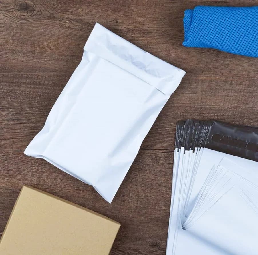 12 x 16 Inch Courier Poly Bags (100 Pcs) – Waterproof Self-Adhesive Parcel Packaging Envelopes thumbnail 7