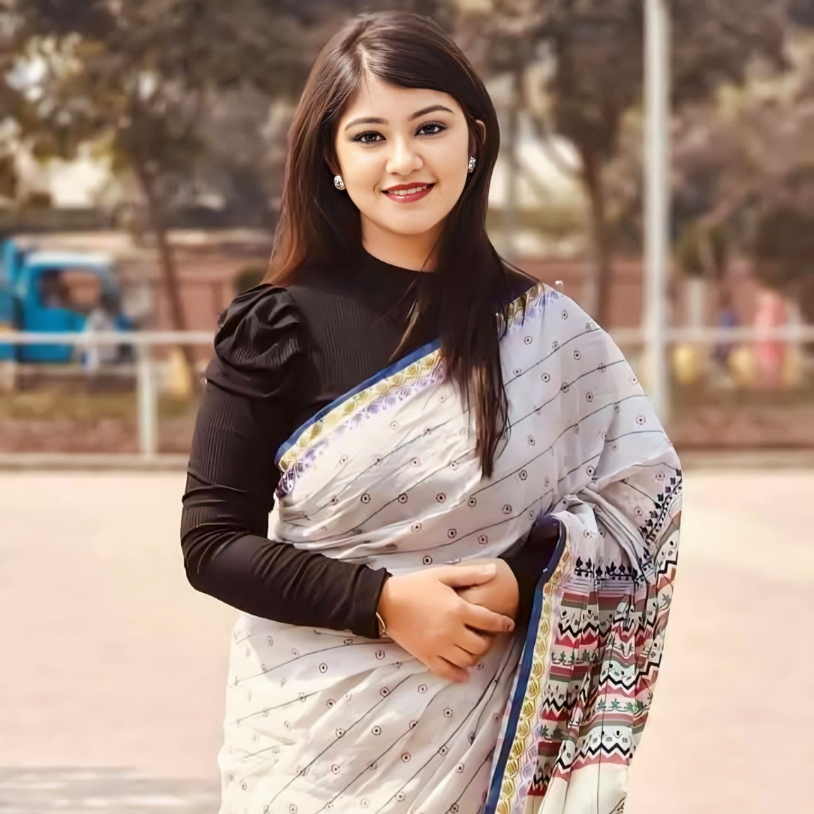 Crop Top Full Sleeve Blouse for Women | Stylish & Comfortable Saree Blouse