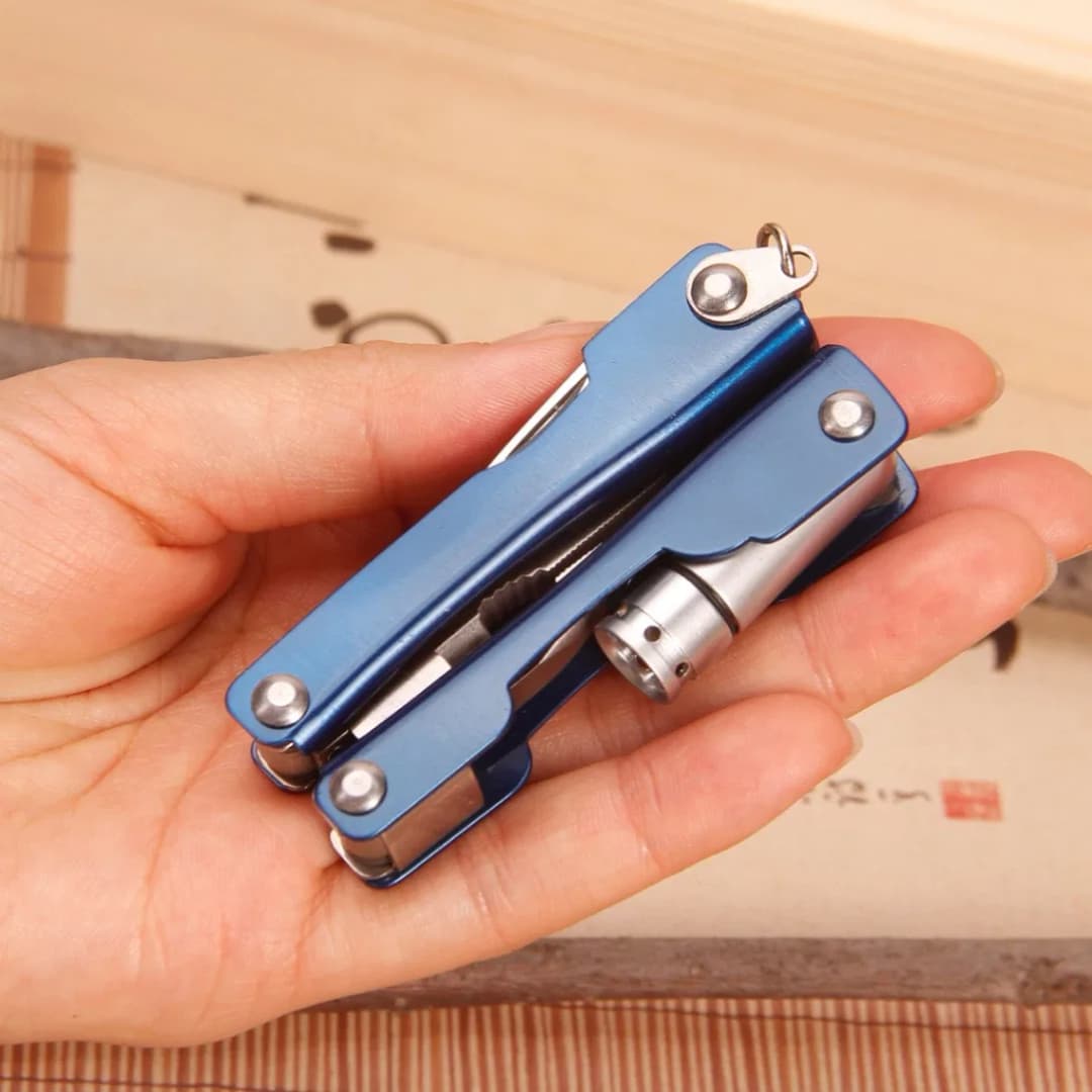 9 in 1 MultiFunctional Hand Piler Tool Keychain, Traveling Tool Micro Pliers Multi function Multi Utility Plier with Built in LED Flash Light