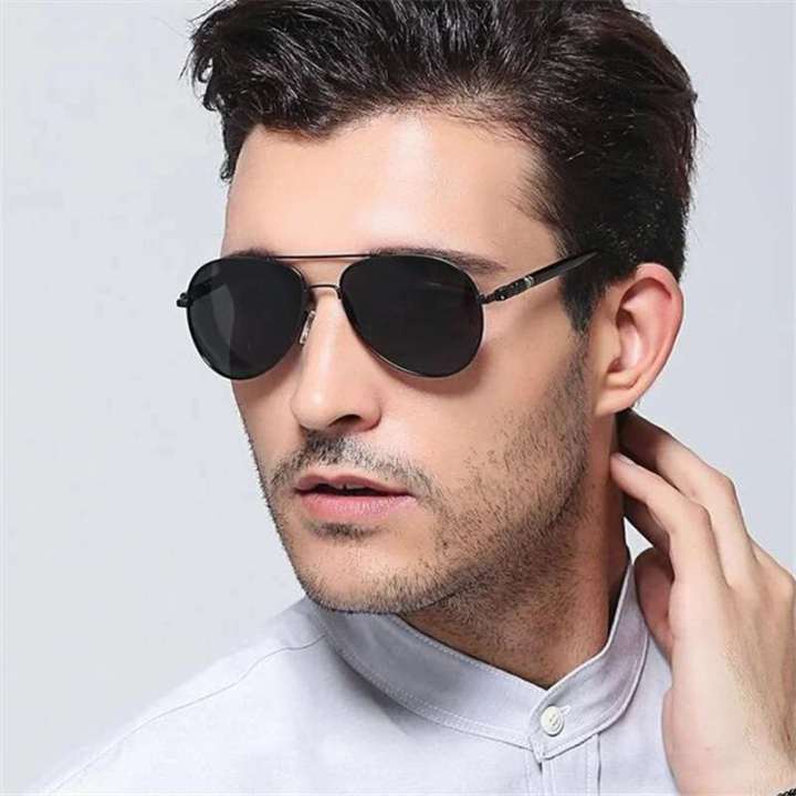 Sunglass