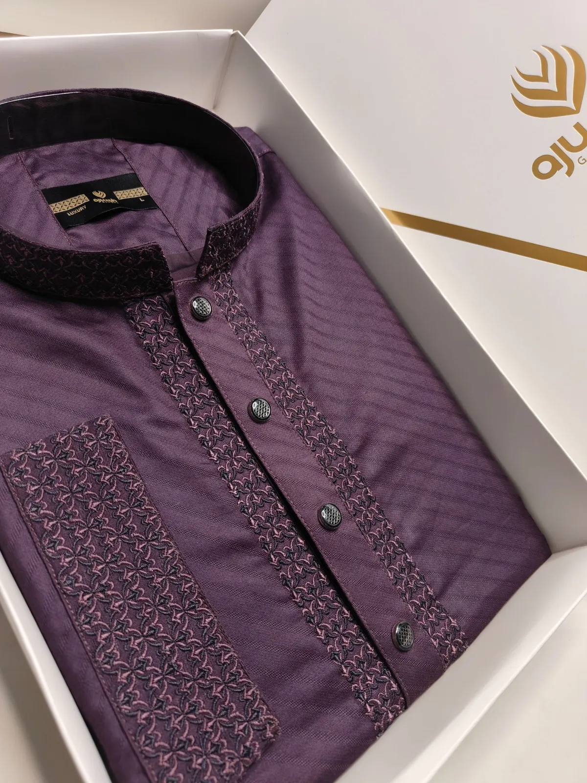Regal Aubergine Panjabi -A3P145