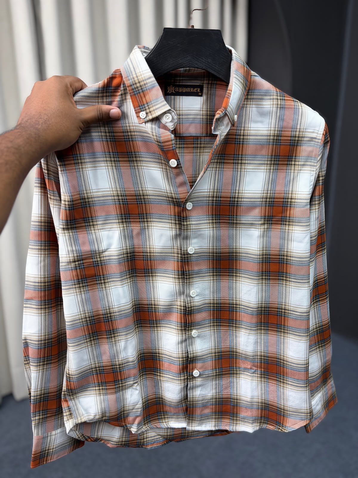 Check-shirt