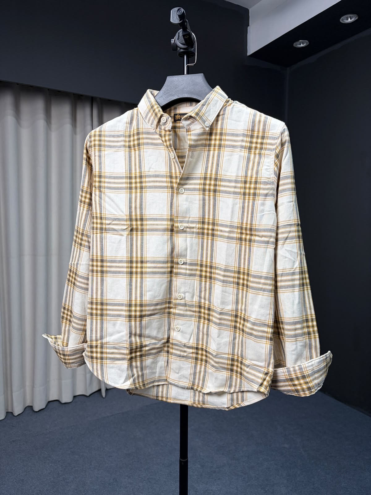 Check-shirt