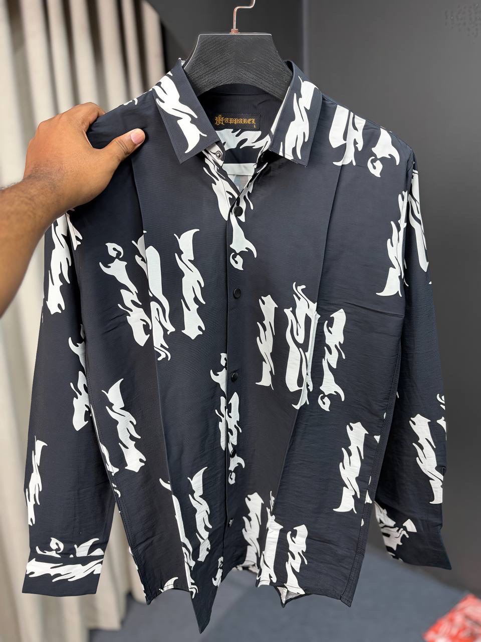 Full-shirt