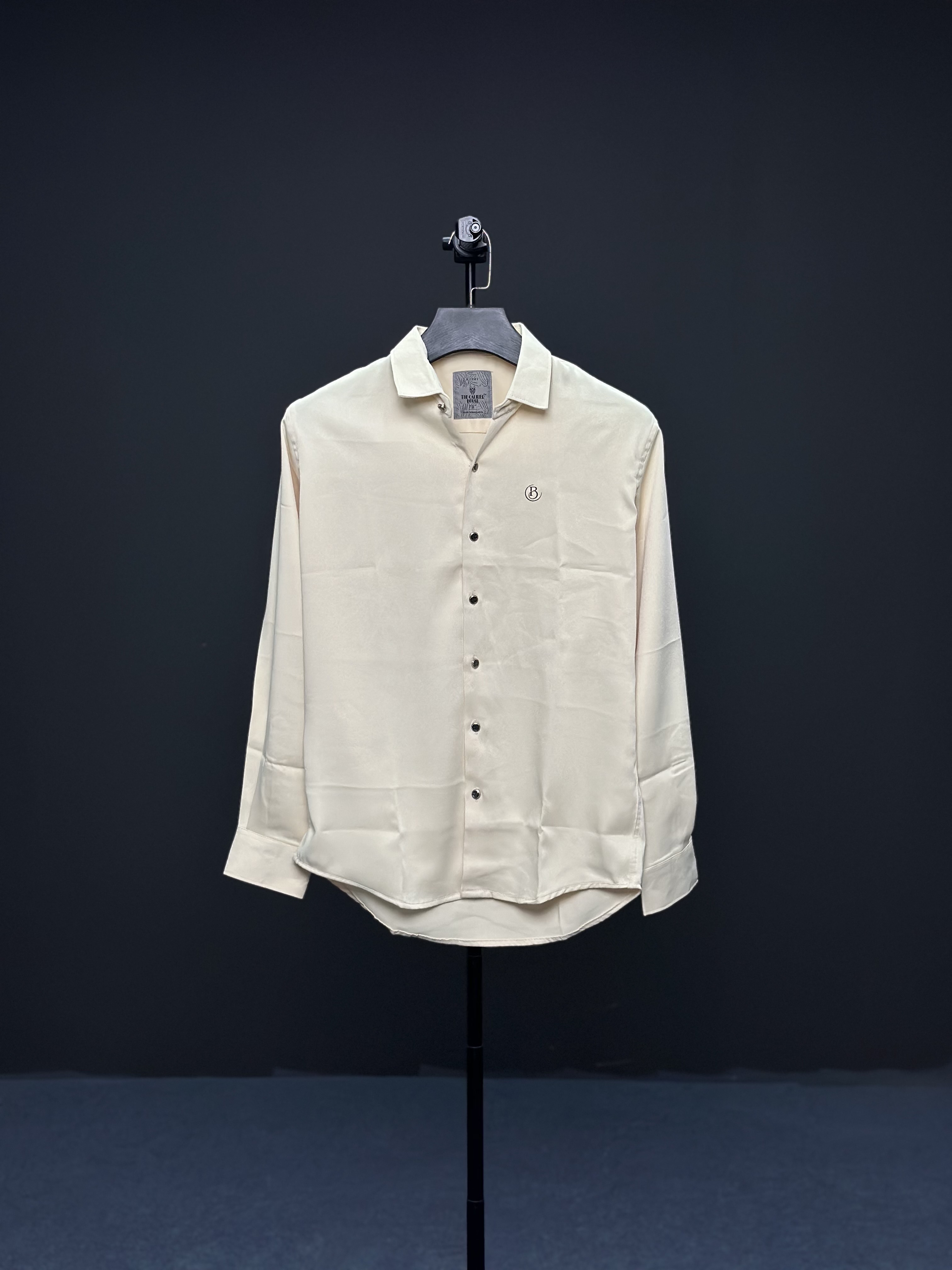 China Solid Full-shirt