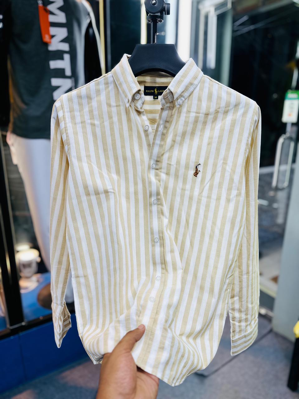 Full-shirt Old Money