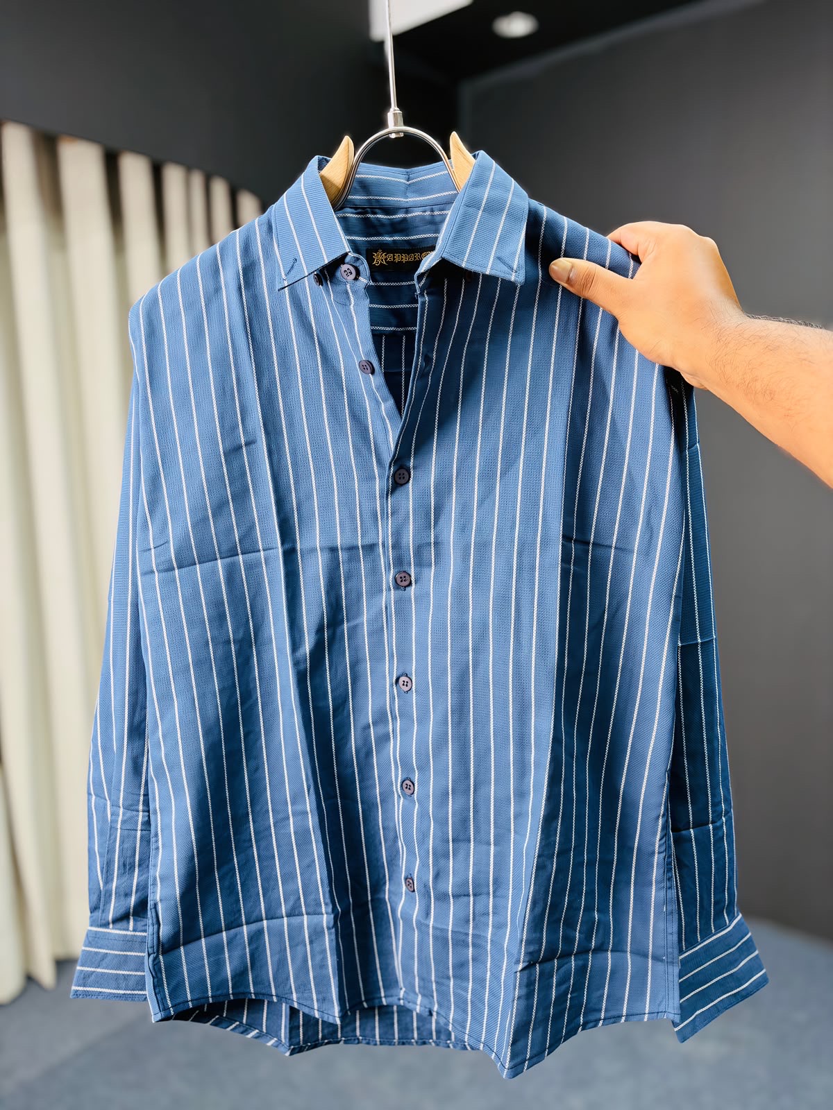 Full-shirt