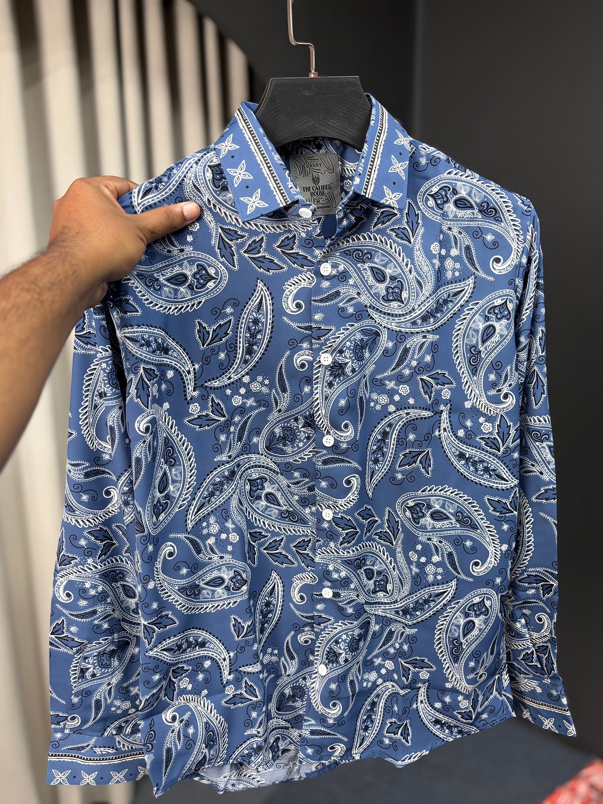 Full-shirt